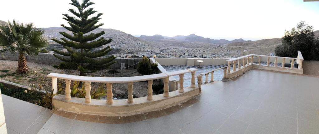 Cozy House Apartment Wadi Musa Bagian luar foto