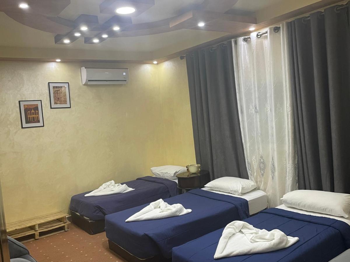 Cozy House Apartment Wadi Musa Bagian luar foto