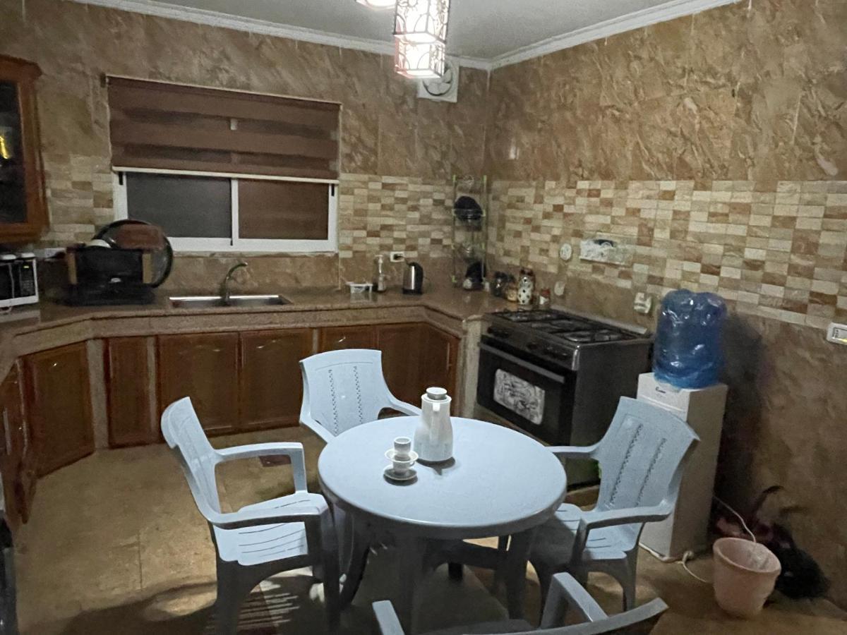Cozy House Apartment Wadi Musa Bagian luar foto